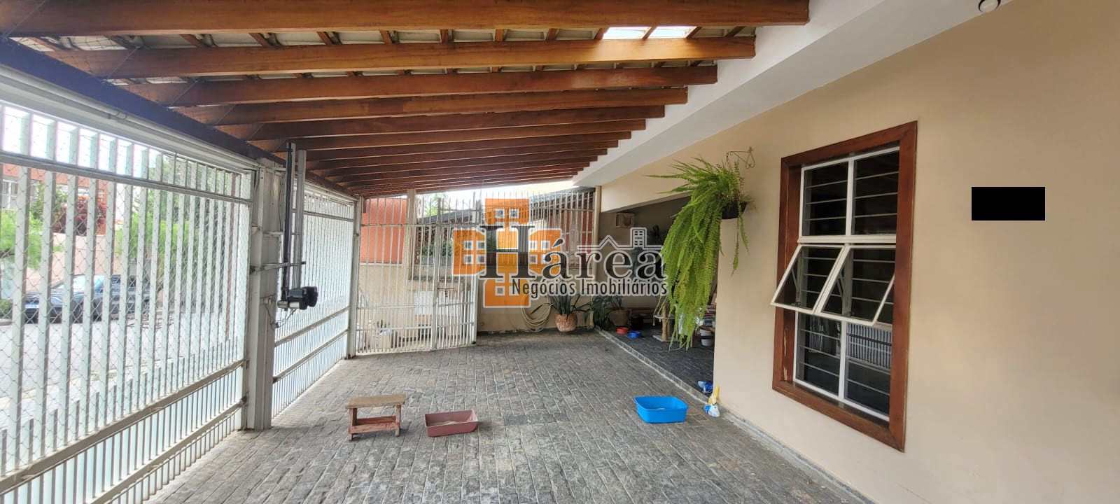 Casa à venda com 5 quartos, 350m² - Foto 3