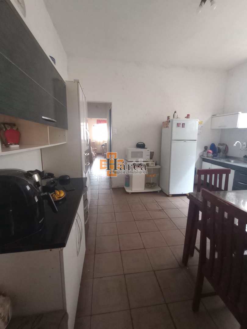 Casa à venda com 2 quartos, 105m² - Foto 26