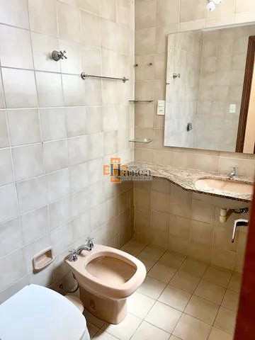 Apartamento à venda com 3 quartos, 127m² - Foto 14