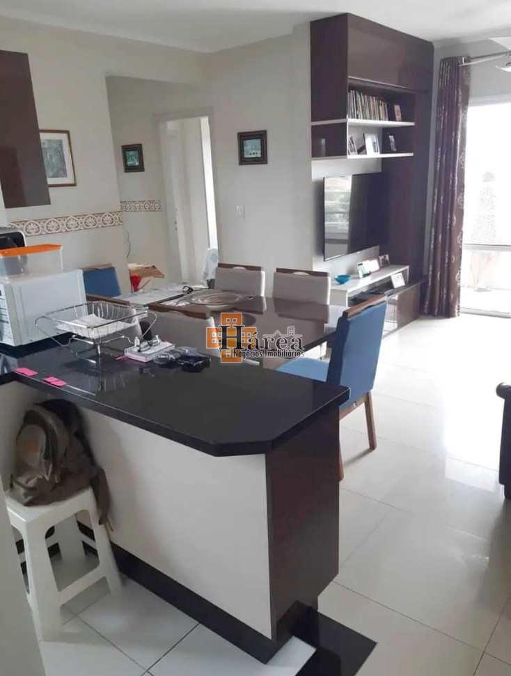 Apartamento à venda com 2 quartos, 65m² - Foto 10