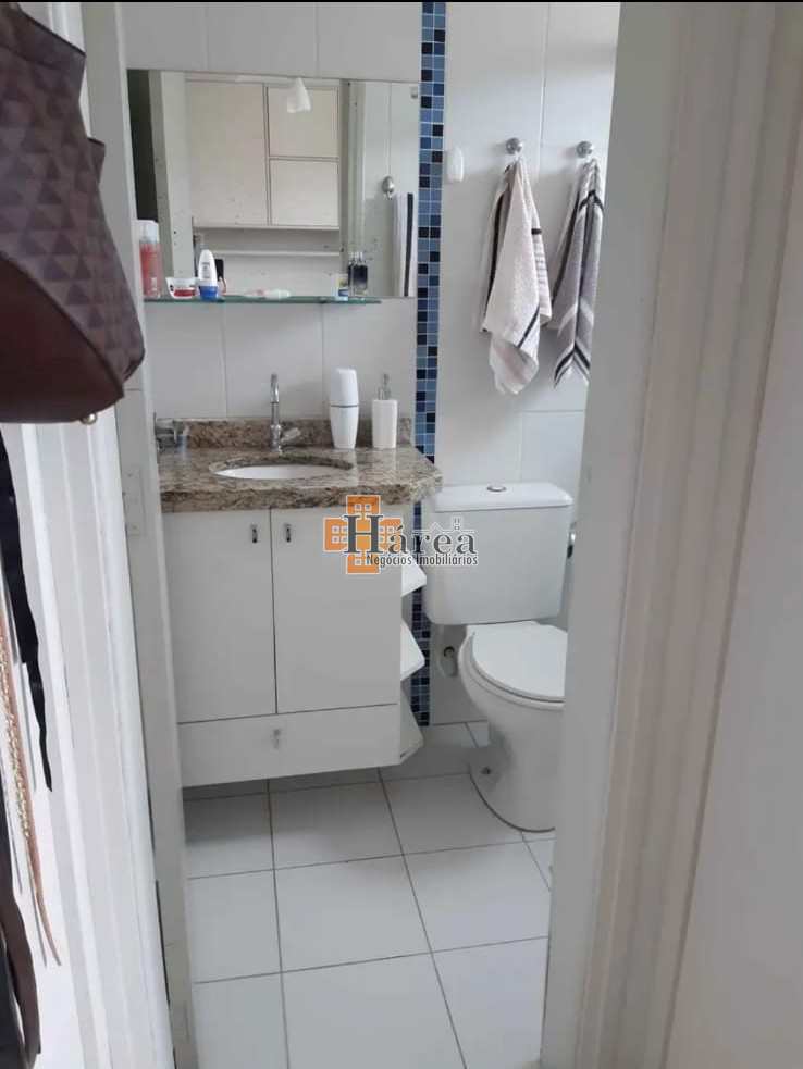 Apartamento à venda com 2 quartos, 65m² - Foto 19