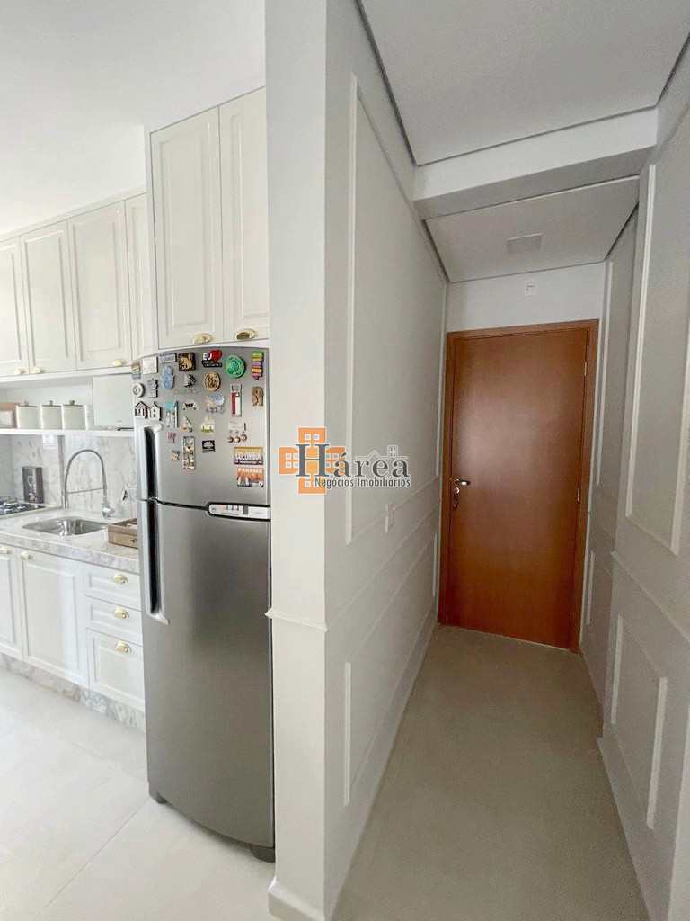 Apartamento à venda com 2 quartos, 52m² - Foto 2