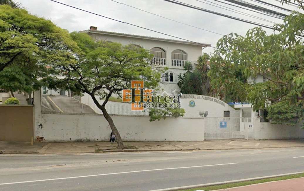 Prédio Inteiro à venda e aluguel com 3 quartos, 1400m² - Foto 1