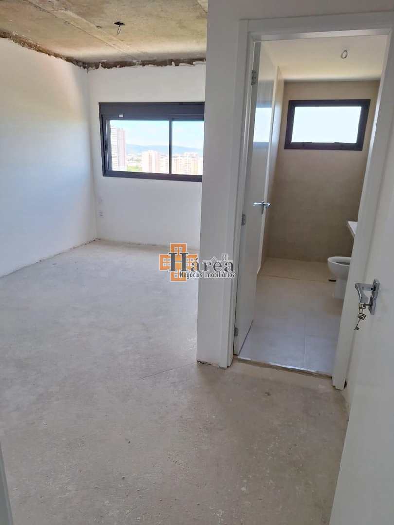 Apartamento à venda com 3 quartos, 131m² - Foto 10