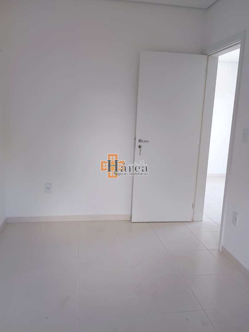 Apartamento à venda com 2 quartos, 65m² - Foto 12