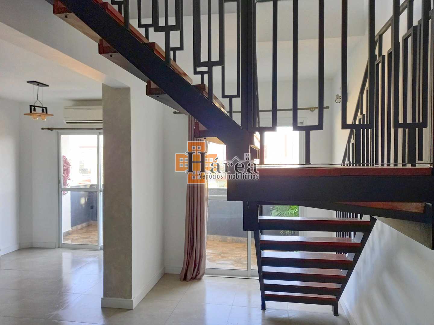 Cobertura à venda com 3 quartos, 146m² - Foto 1