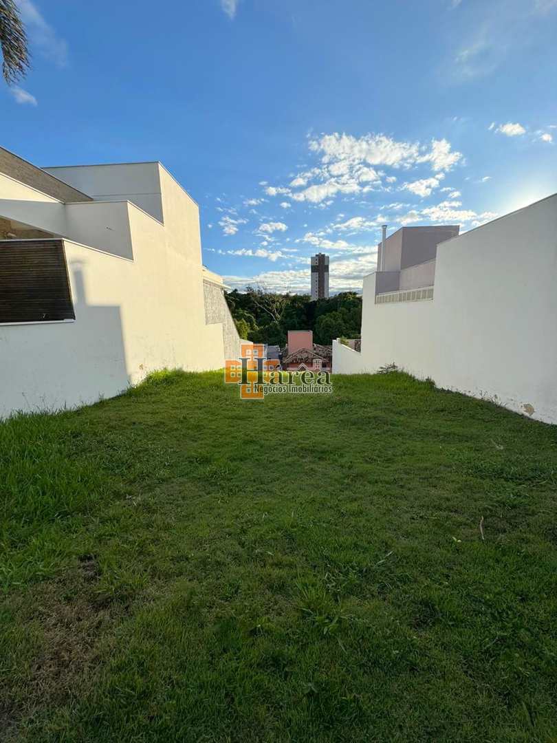 Terreno à venda, 300m² - Foto 1