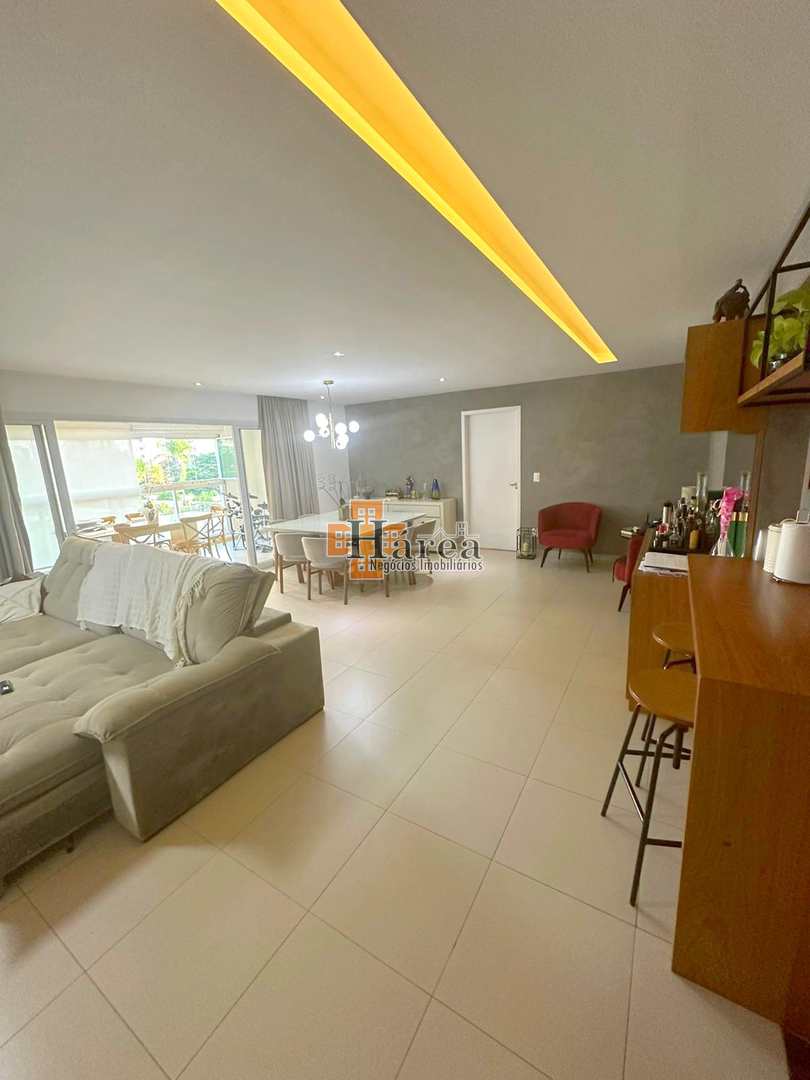 Apartamento à venda com 3 quartos, 151m² - Foto 3