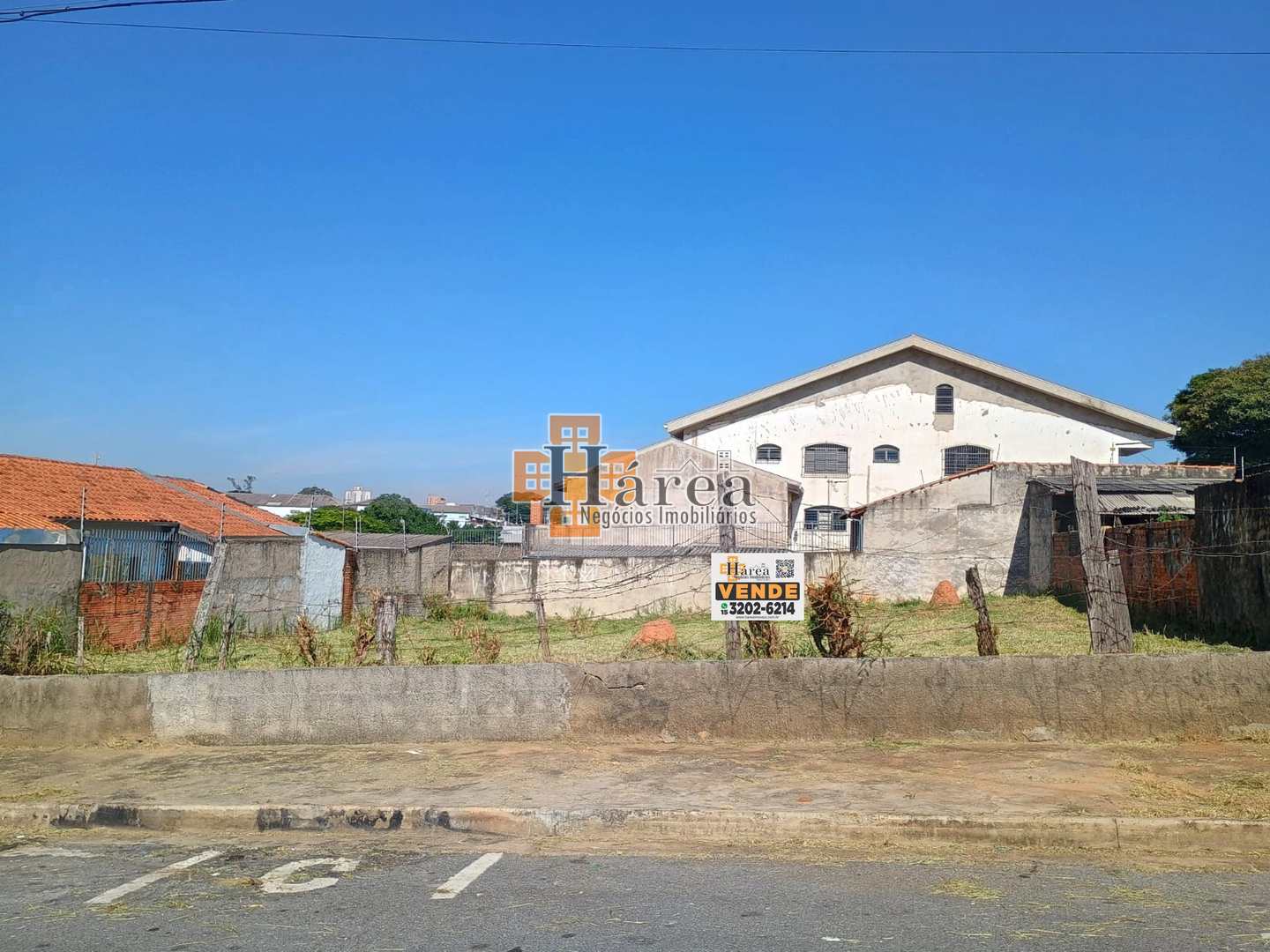 Terreno à venda, 600m² - Foto 1