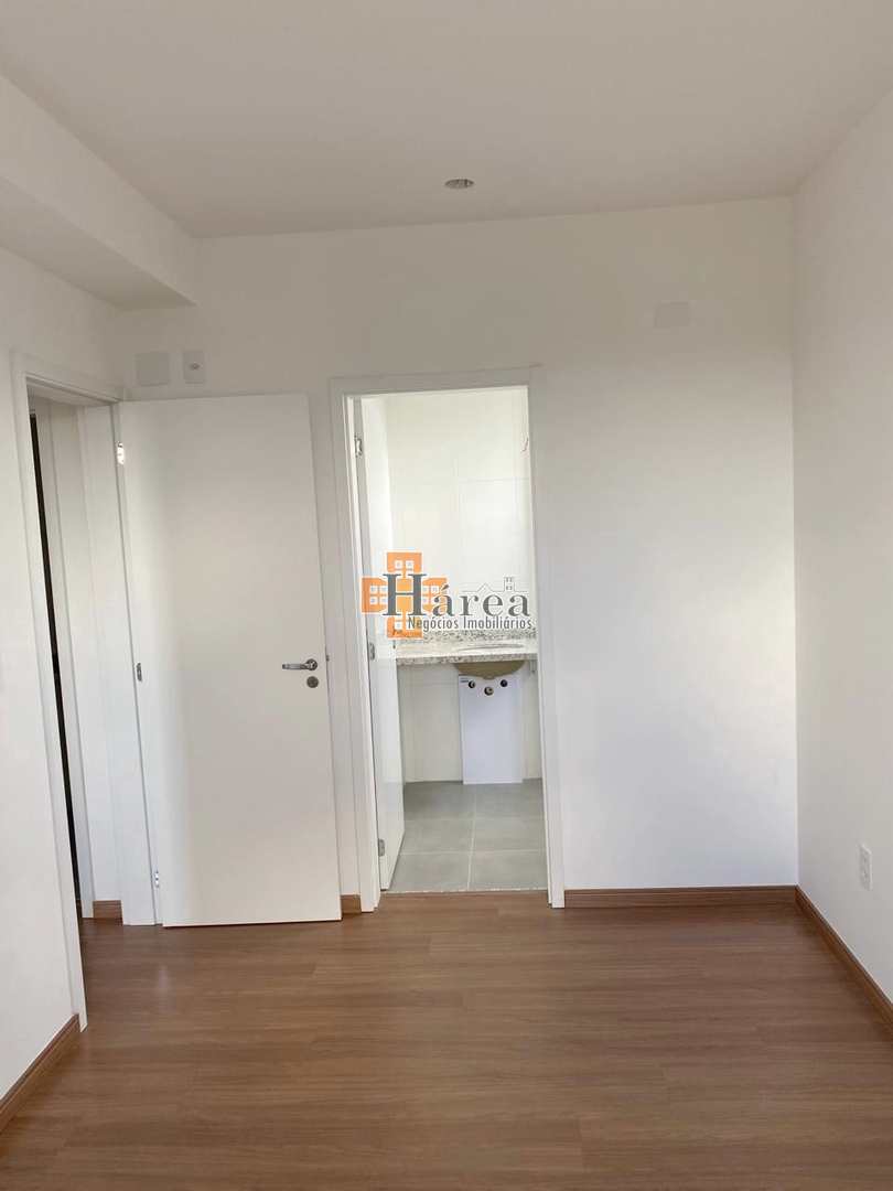 Apartamento à venda com 2 quartos, 62m² - Foto 5