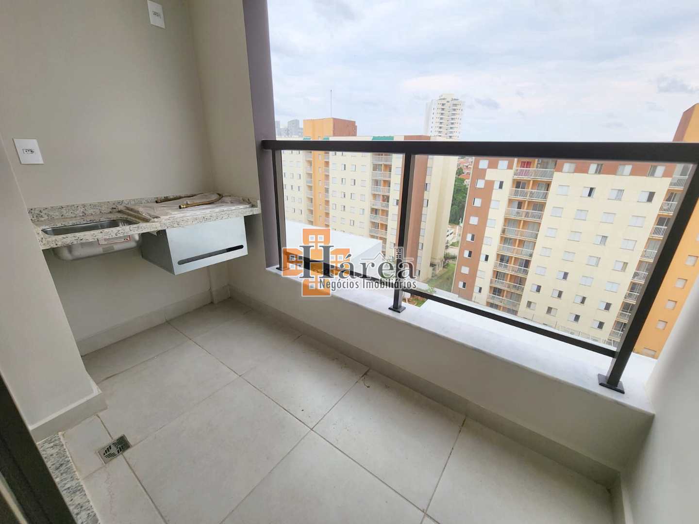 Apartamento à venda com 2 quartos, 67m² - Foto 4