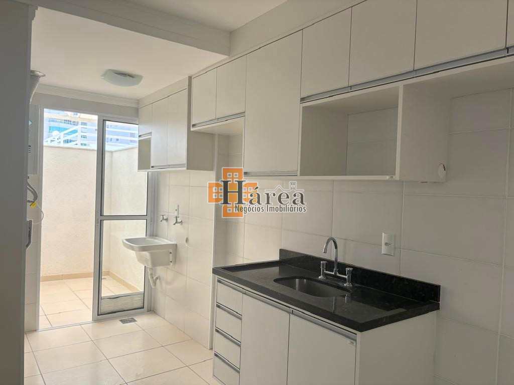 Apartamento para alugar com 3 quartos, 77m² - Foto 13