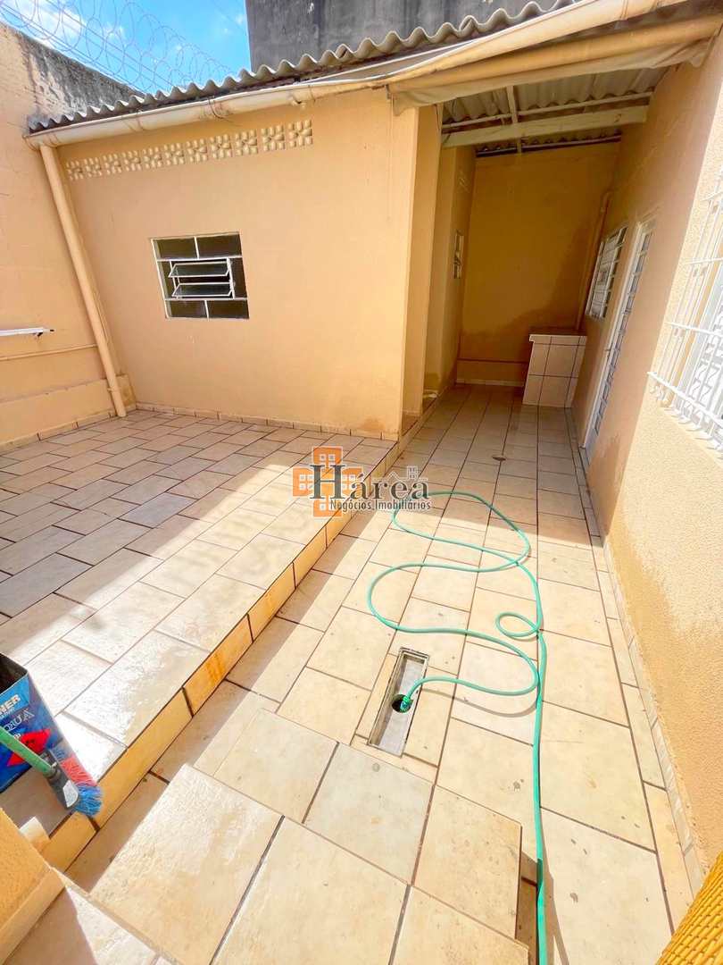 Casa à venda com 2 quartos, 150m² - Foto 19