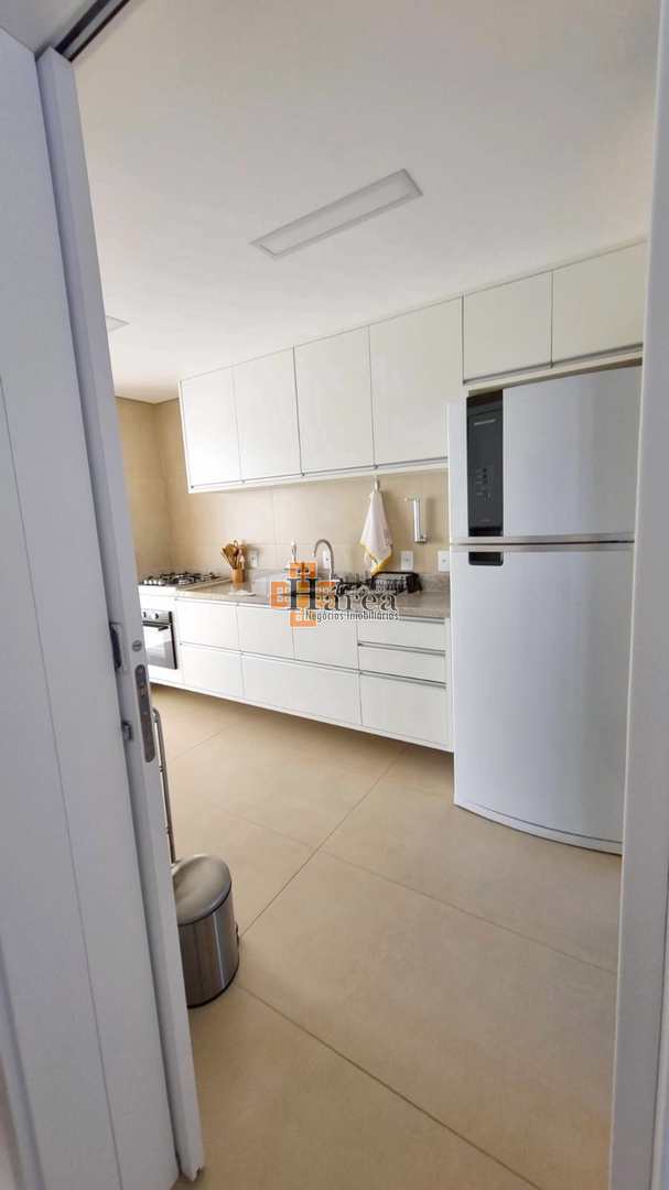 Apartamento à venda com 3 quartos, 166m² - Foto 44