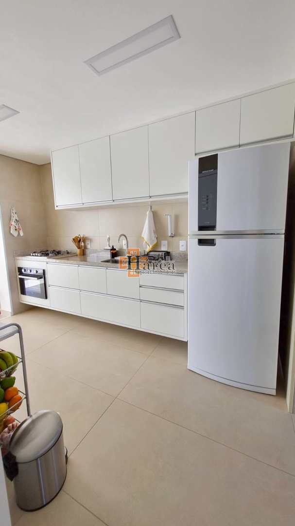 Apartamento à venda com 3 quartos, 166m² - Foto 46