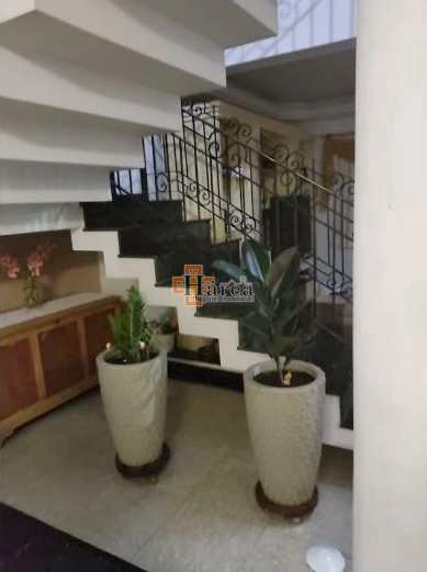 Sobrado à venda com 4 quartos, 340m² - Foto 4