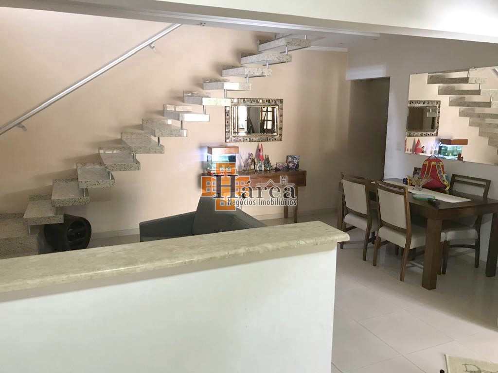 Sobrado à venda com 3 quartos, 183m² - Foto 4