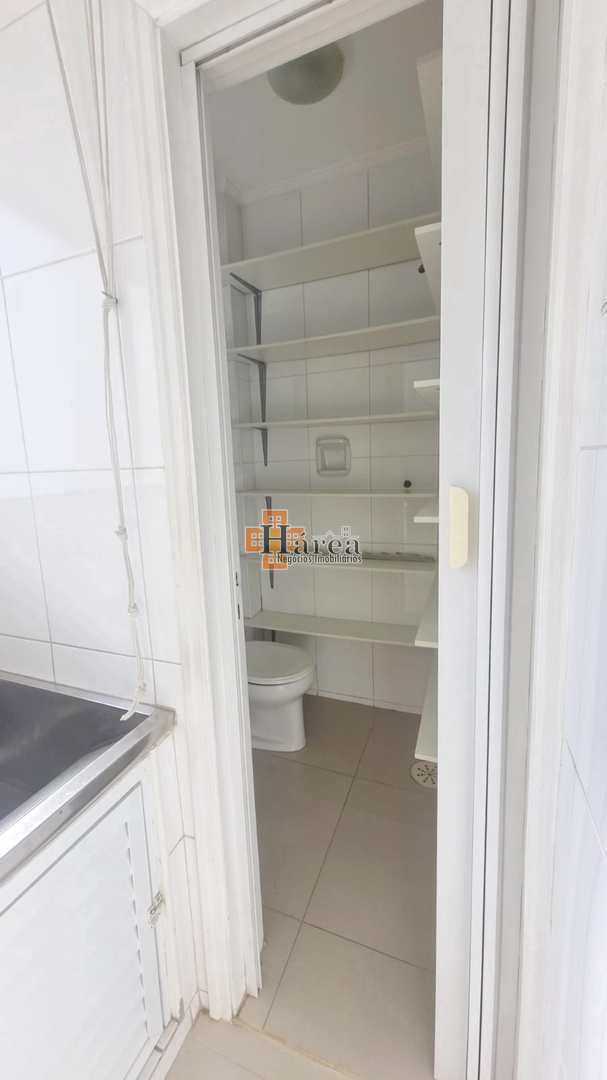 Apartamento à venda com 3 quartos, 121m² - Foto 13