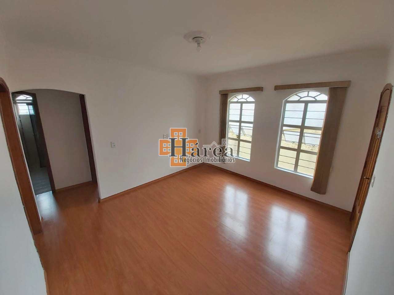 Apartamento à venda com 2 quartos, 65m² - Foto 2