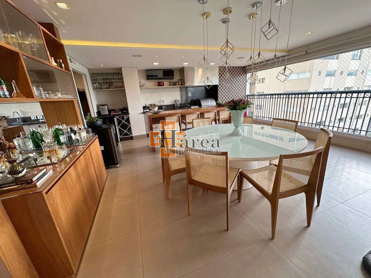 Apartamento à venda com 3 quartos, 215m² - Foto 10