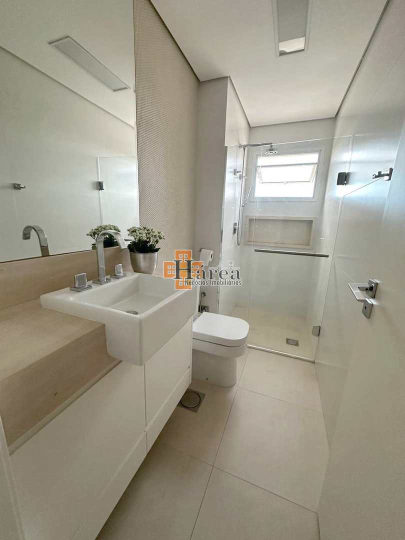 Apartamento à venda com 3 quartos, 215m² - Foto 14