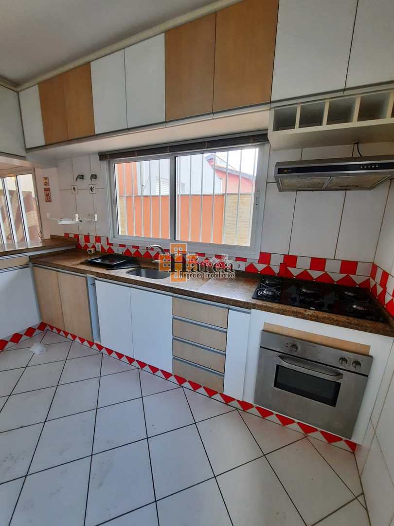 Sobrado à venda com 3 quartos, 245m² - Foto 9