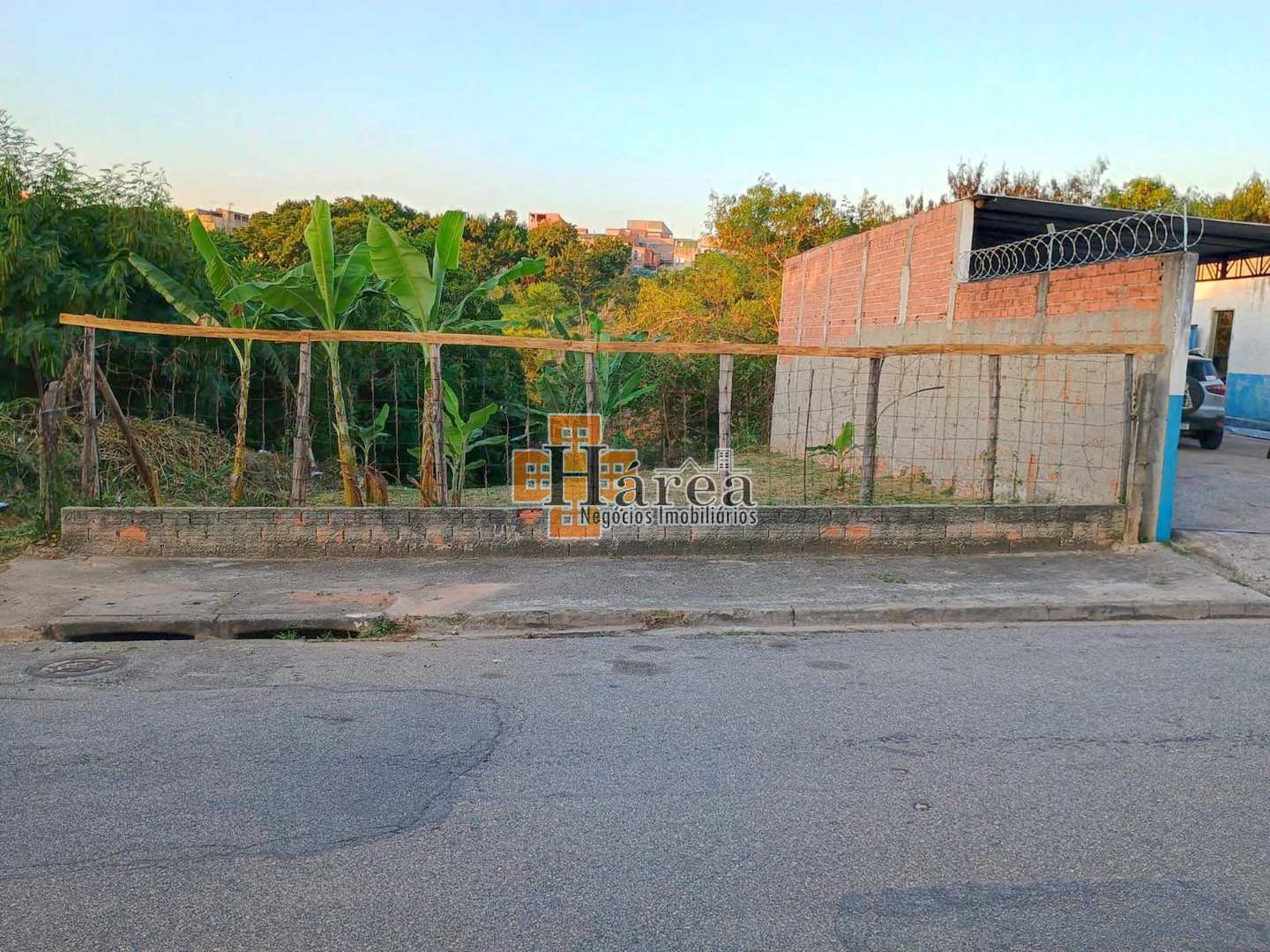 Terreno à venda, 550m² - Foto 1