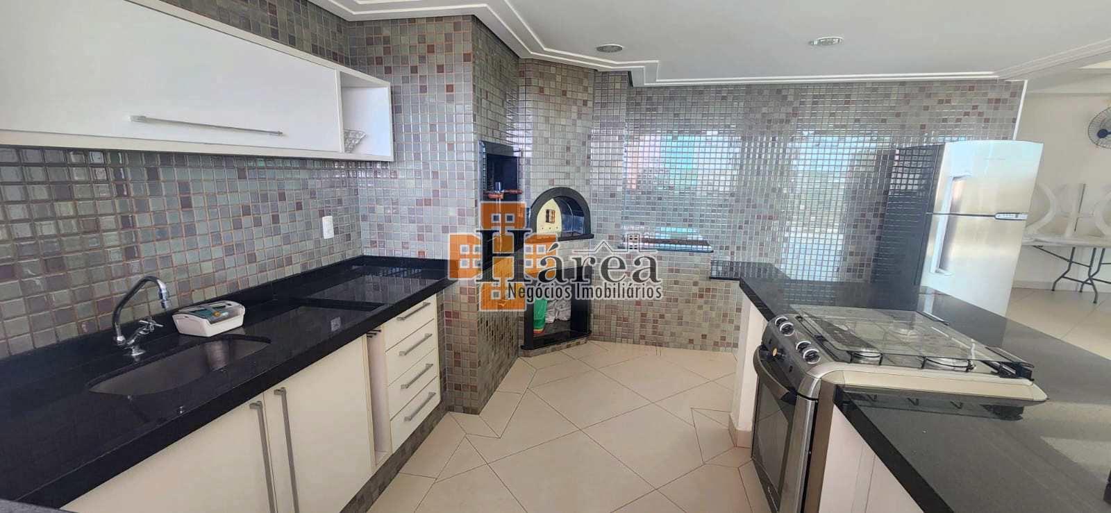 Apartamento para alugar com 3 quartos, 136m² - Foto 9