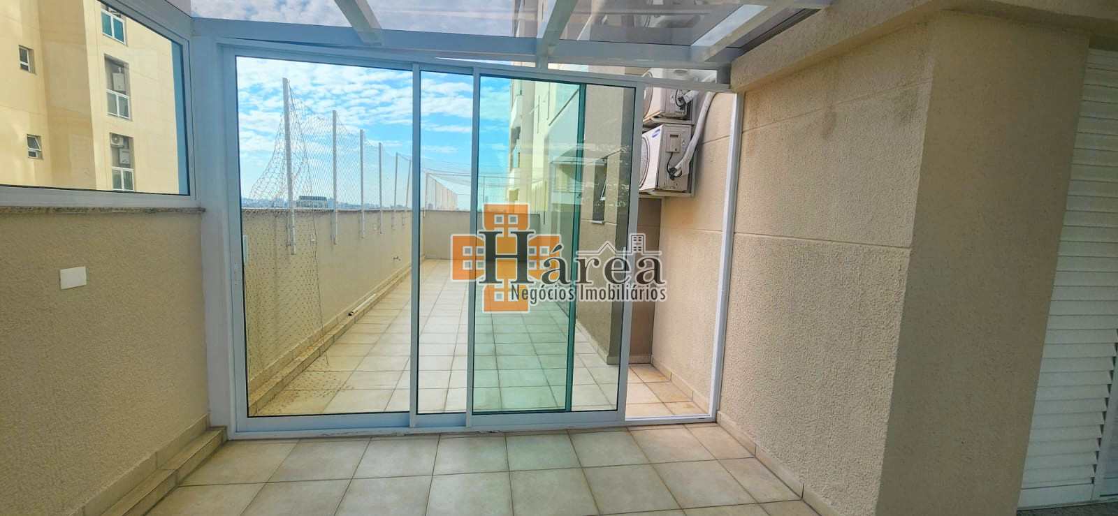 Apartamento para alugar com 3 quartos, 136m² - Foto 11