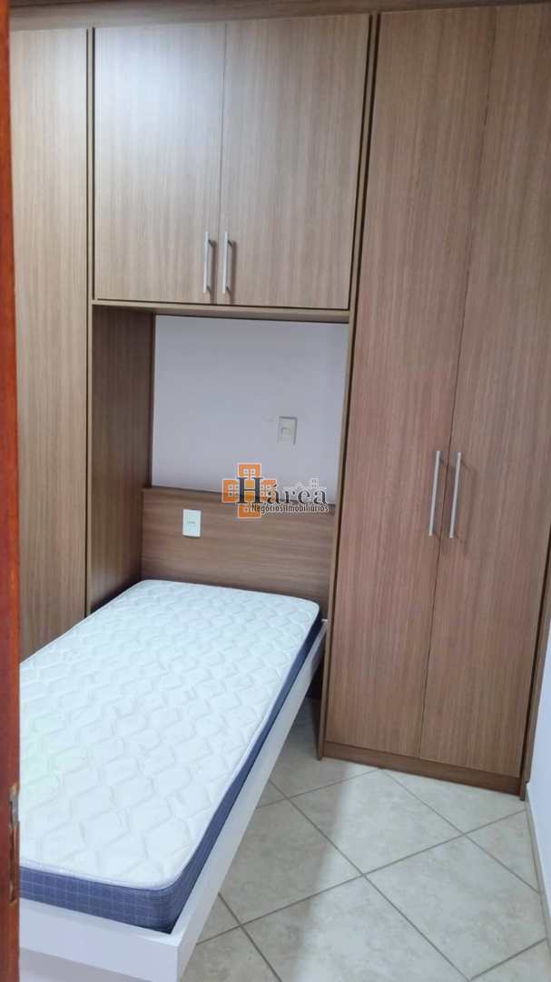 Apartamento à venda com 3 quartos, 96m² - Foto 13