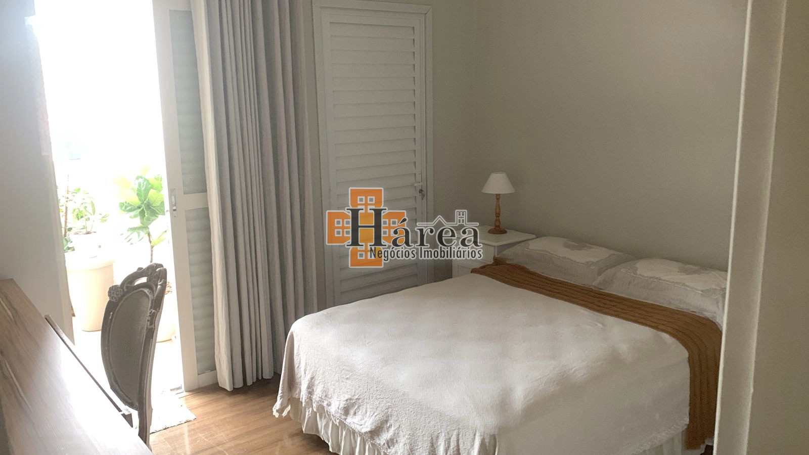 Apartamento à venda com 2 quartos, 100m² - Foto 12