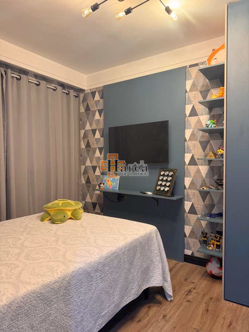 Apartamento à venda com 3 quartos, 157m² - Foto 11