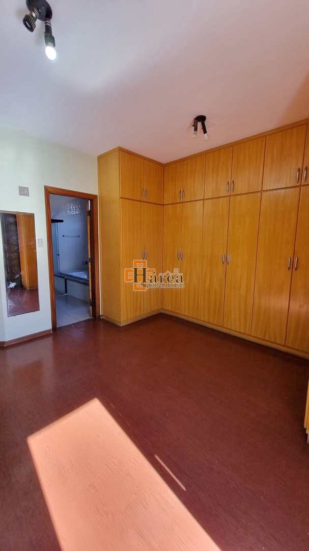 Sobrado à venda e aluguel com 3 quartos, 357m² - Foto 25