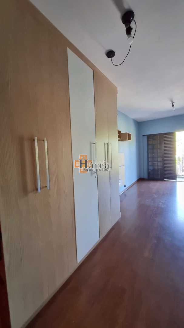 Sobrado à venda e aluguel com 3 quartos, 357m² - Foto 18