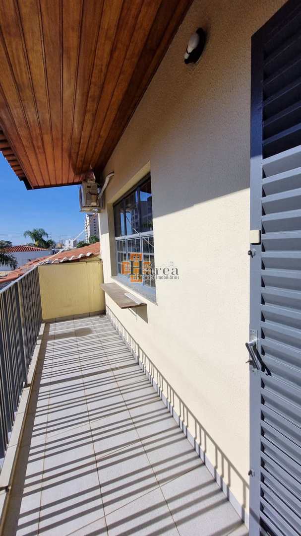 Sobrado à venda e aluguel com 3 quartos, 357m² - Foto 24