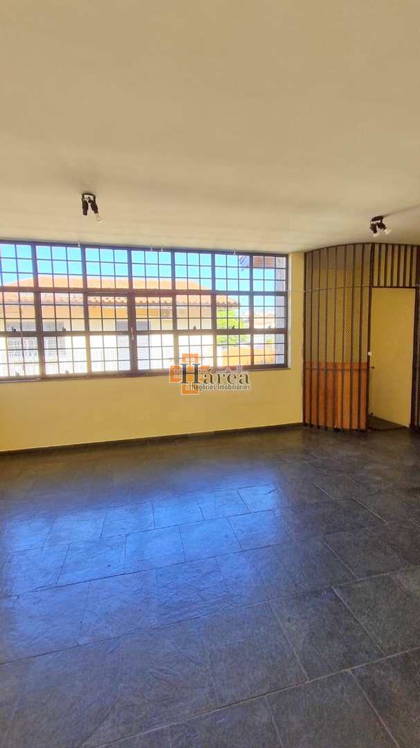 Sobrado à venda e aluguel com 3 quartos, 357m² - Foto 36