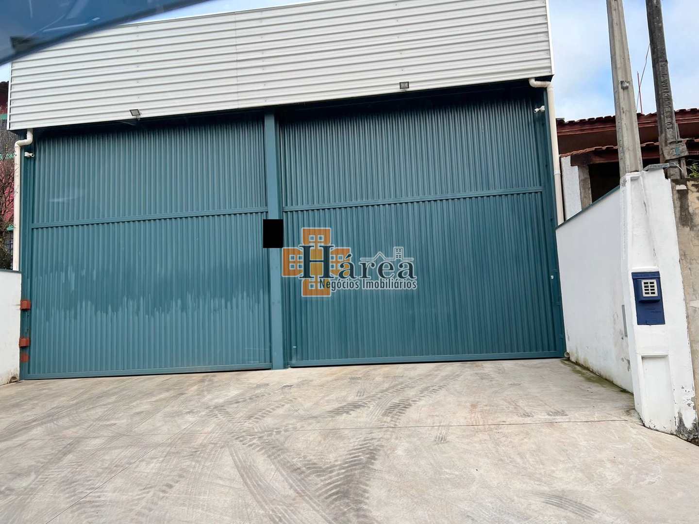 Depósito-Galpão-Armazém à venda, 100m² - Foto 1