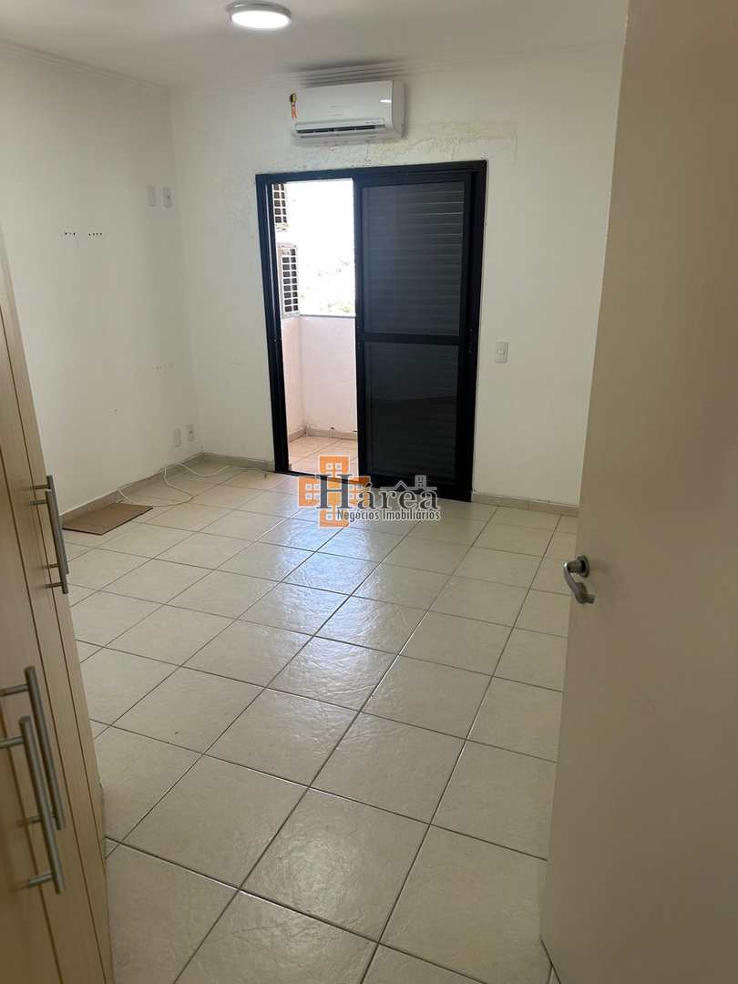 Apartamento à venda com 3 quartos, 109m² - Foto 11