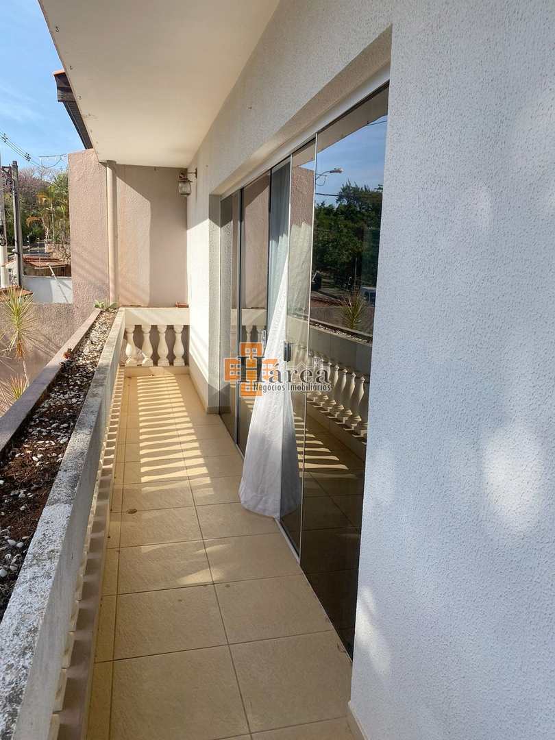 Casa à venda com 3 quartos, 183m² - Foto 8