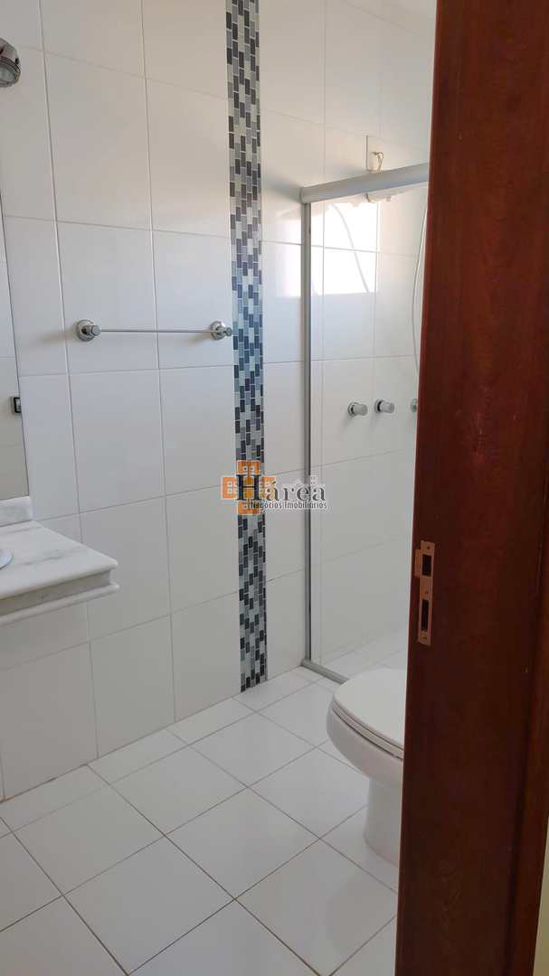 Sobrado para alugar com 3 quartos, 309m² - Foto 37