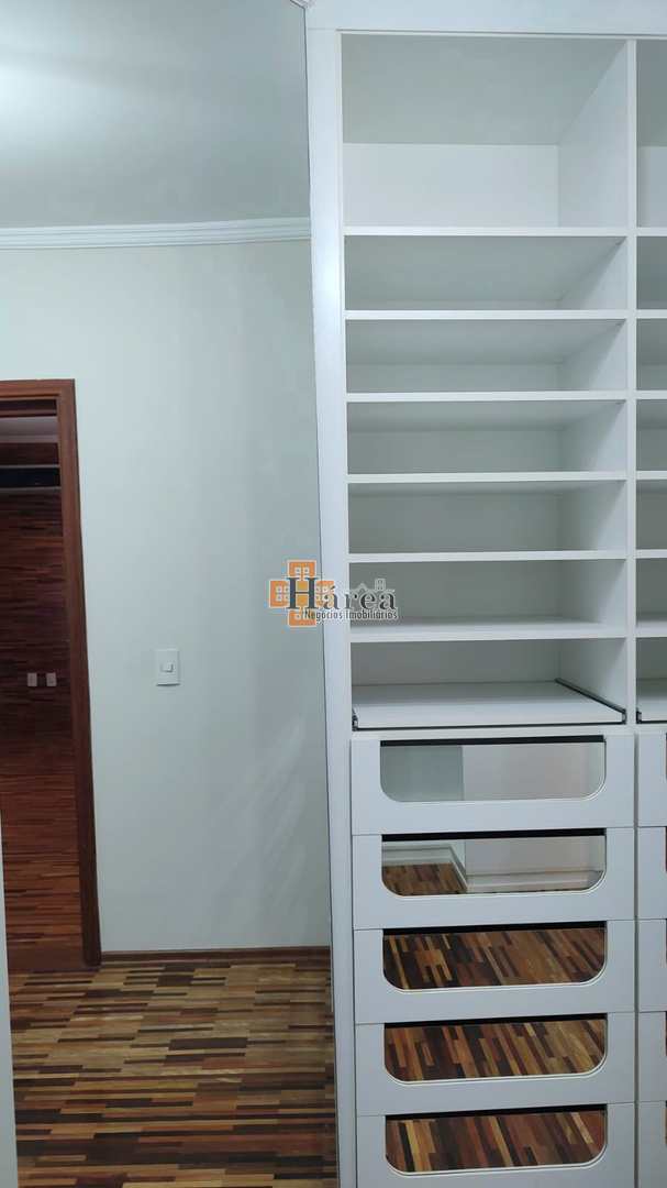 Sobrado para alugar com 3 quartos, 309m² - Foto 14