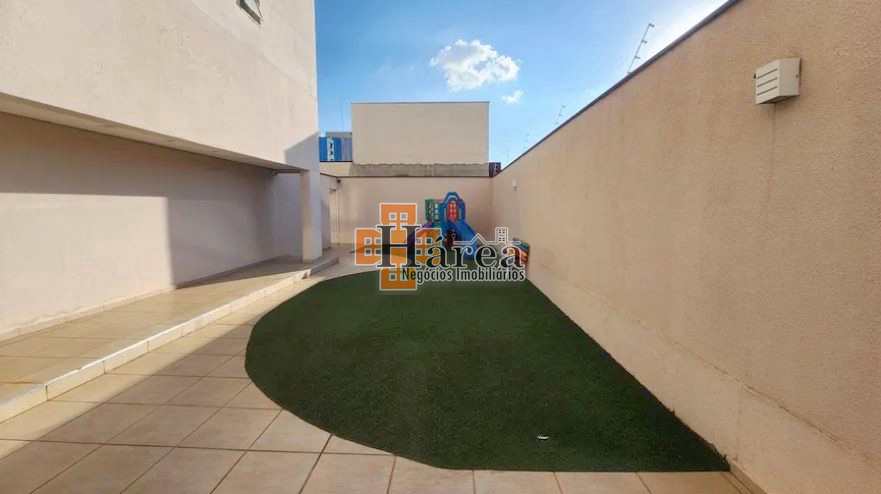 Apartamento à venda com 2 quartos, 68m² - Foto 25