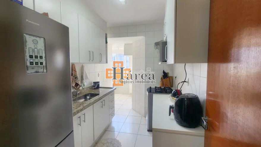 Apartamento à venda com 2 quartos, 68m² - Foto 7