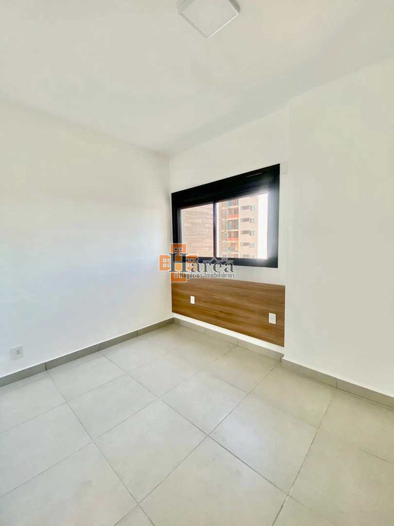 Apartamento para alugar com 2 quartos, 76m² - Foto 3