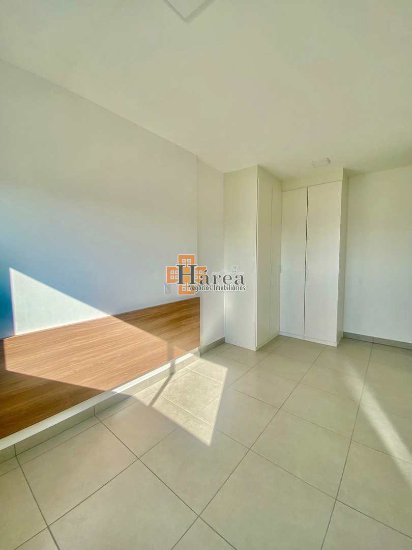 Apartamento à venda e aluguel com 3 quartos, 125m² - Foto 7