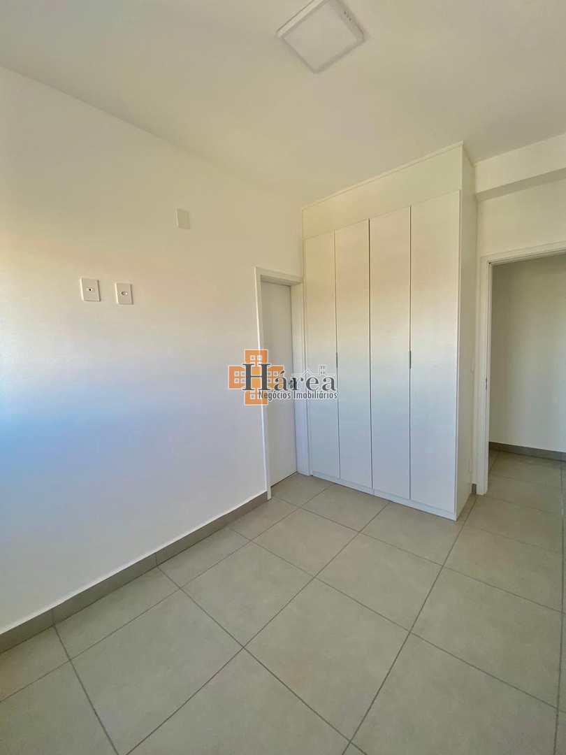 Apartamento à venda e aluguel com 3 quartos, 125m² - Foto 7