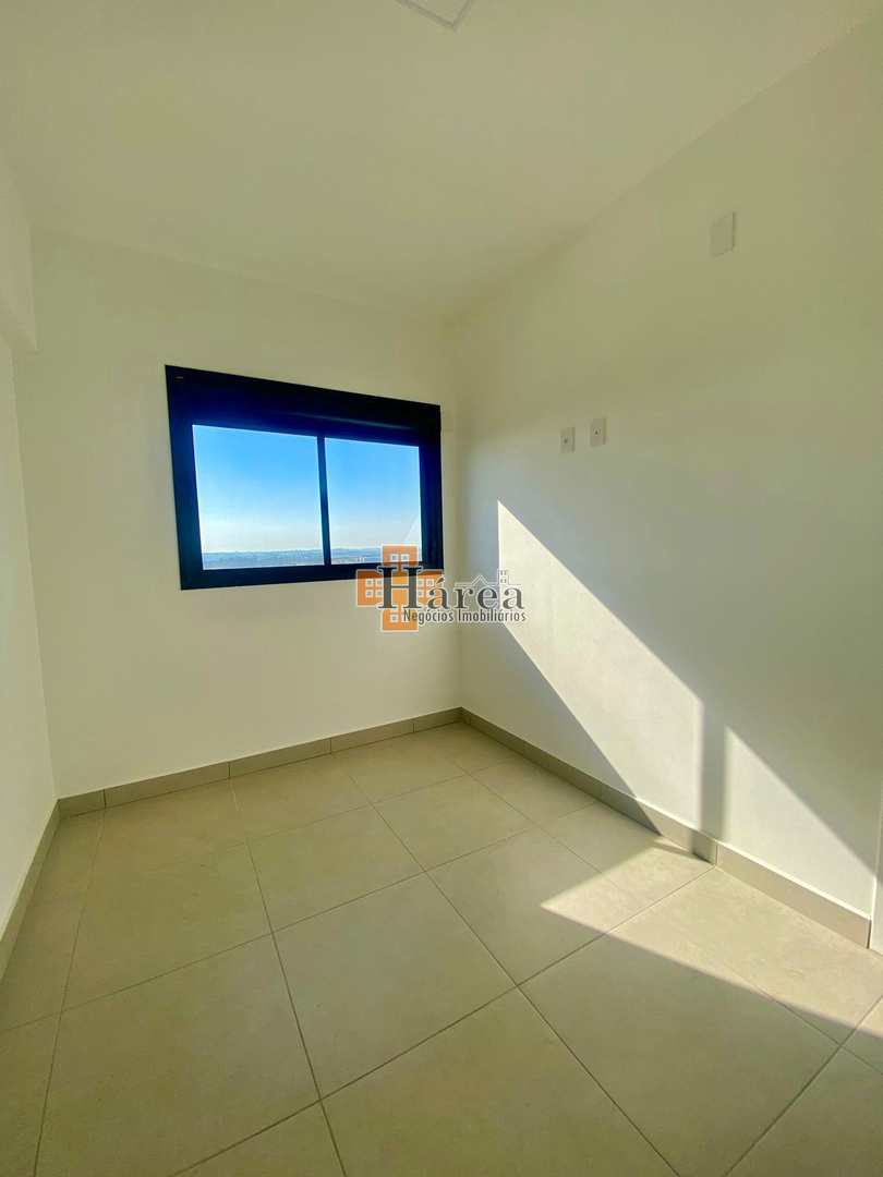 Apartamento para alugar com 3 quartos, 125m² - Foto 8