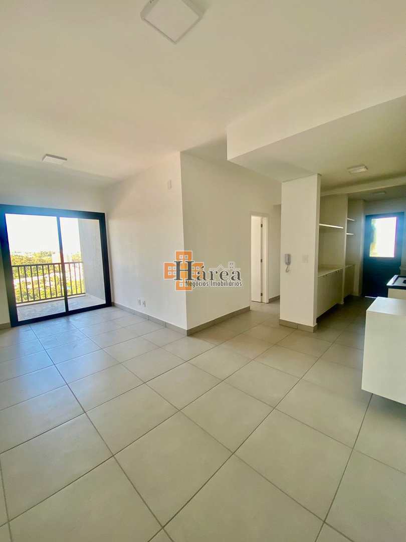 Apartamento para alugar com 2 quartos, 76m² - Foto 4