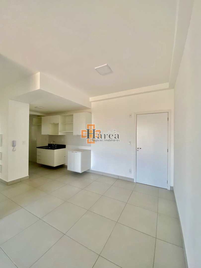 Apartamento para alugar com 2 quartos, 76m² - Foto 5