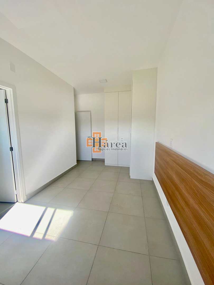 Apartamento para alugar com 3 quartos, 95m² - Foto 5